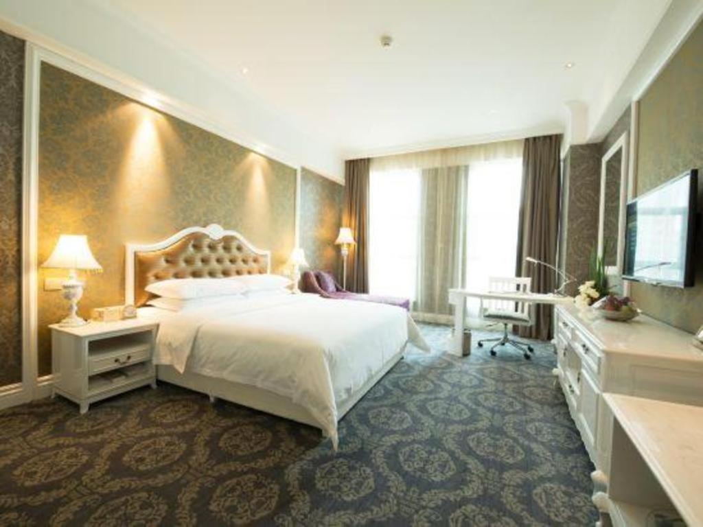 Chongqing Huachen International Hotel Экстерьер фото