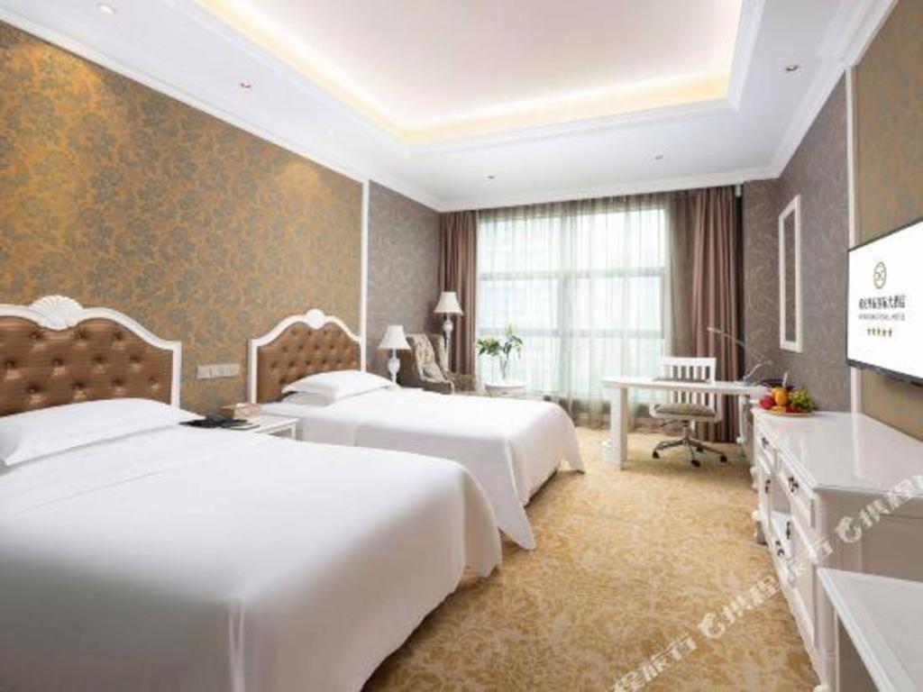 Chongqing Huachen International Hotel Экстерьер фото