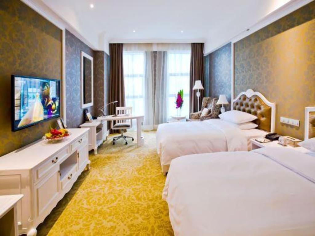 Chongqing Huachen International Hotel Экстерьер фото