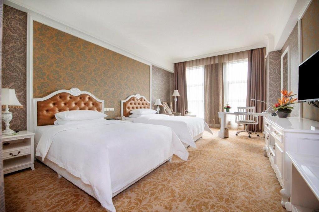 Chongqing Huachen International Hotel Экстерьер фото