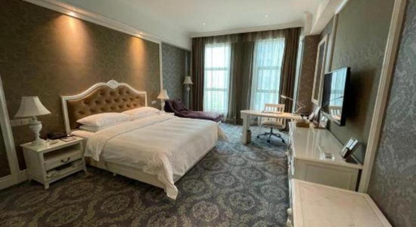 Chongqing Huachen International Hotel Экстерьер фото